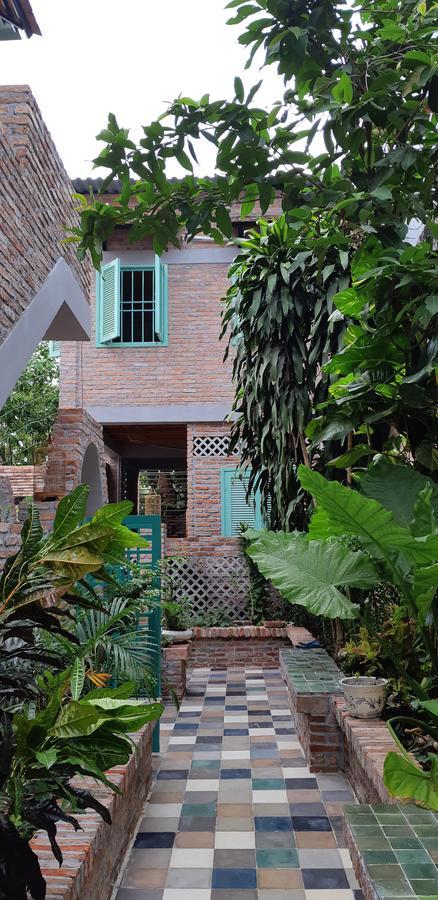 Nam Thi Holiday Home Cái Bè Exterior photo