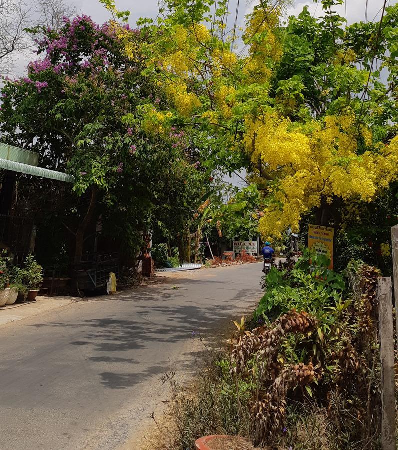 Nam Thi Holiday Home Cái Bè Exterior photo
